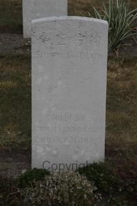 Les Baraques Military Cemetery Sangatte - Chang Huai Shun, 